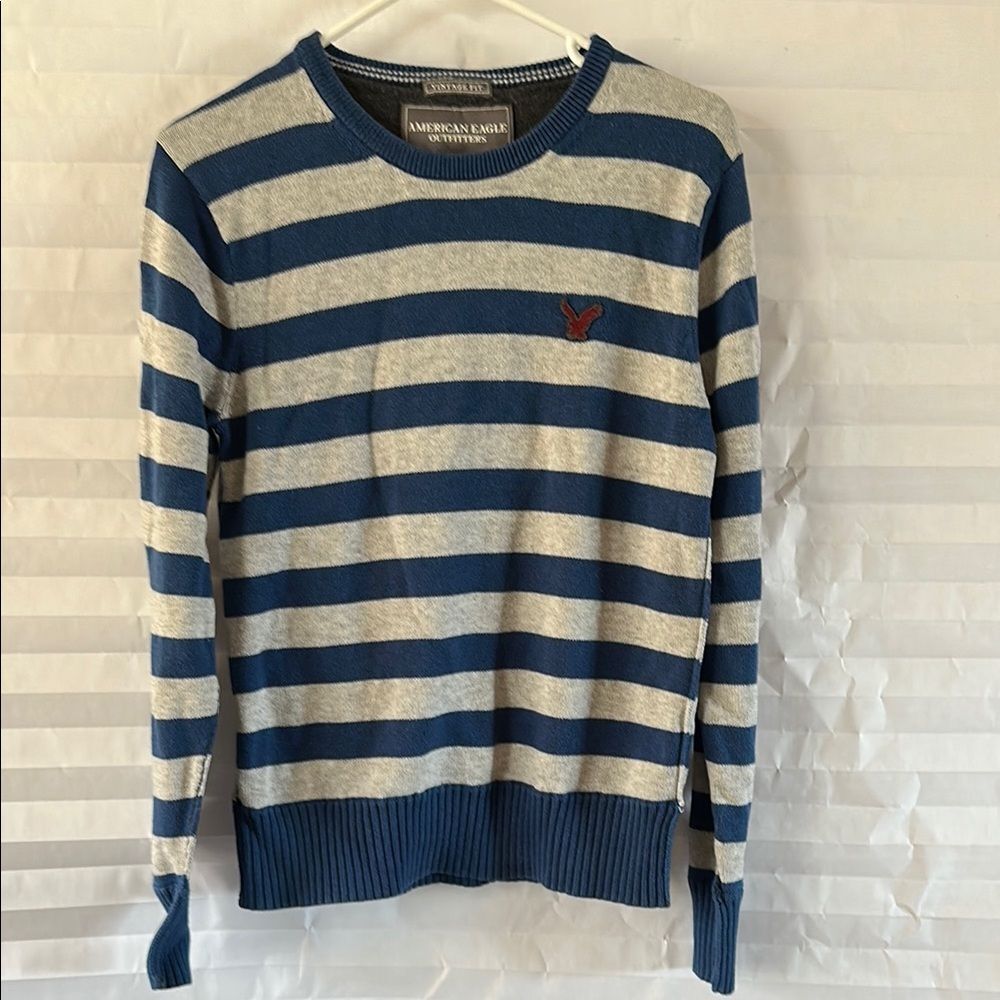 American Eagle Outfitters Vintage Fit Pullover Sweater Size Medium Casual